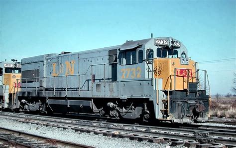 u23b diesel locomotive